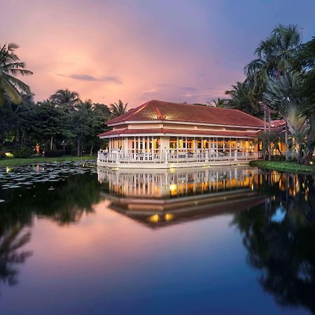 Sofitel Angkor Phokeethra Golf & Spa Resort Siem Reap Esterno foto