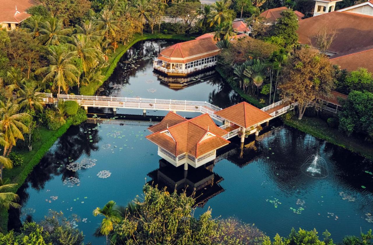 Sofitel Angkor Phokeethra Golf & Spa Resort Siem Reap Esterno foto