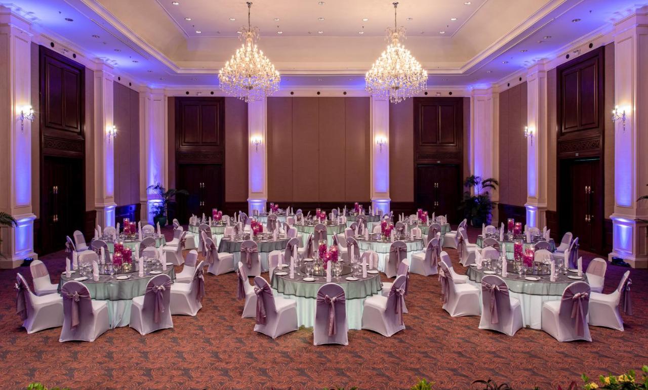Sofitel Angkor Phokeethra Golf & Spa Resort Siem Reap Esterno foto