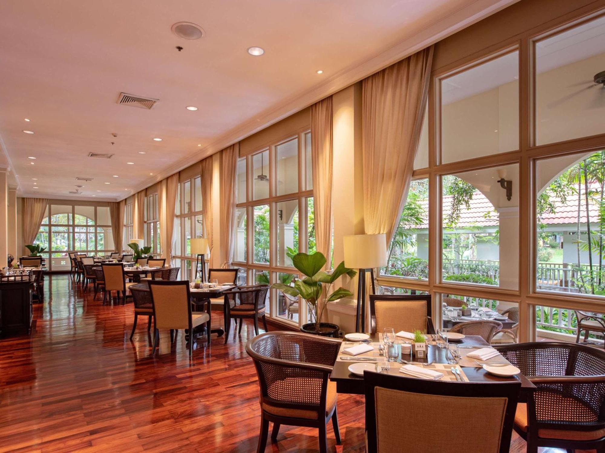 Sofitel Angkor Phokeethra Golf & Spa Resort Siem Reap Esterno foto