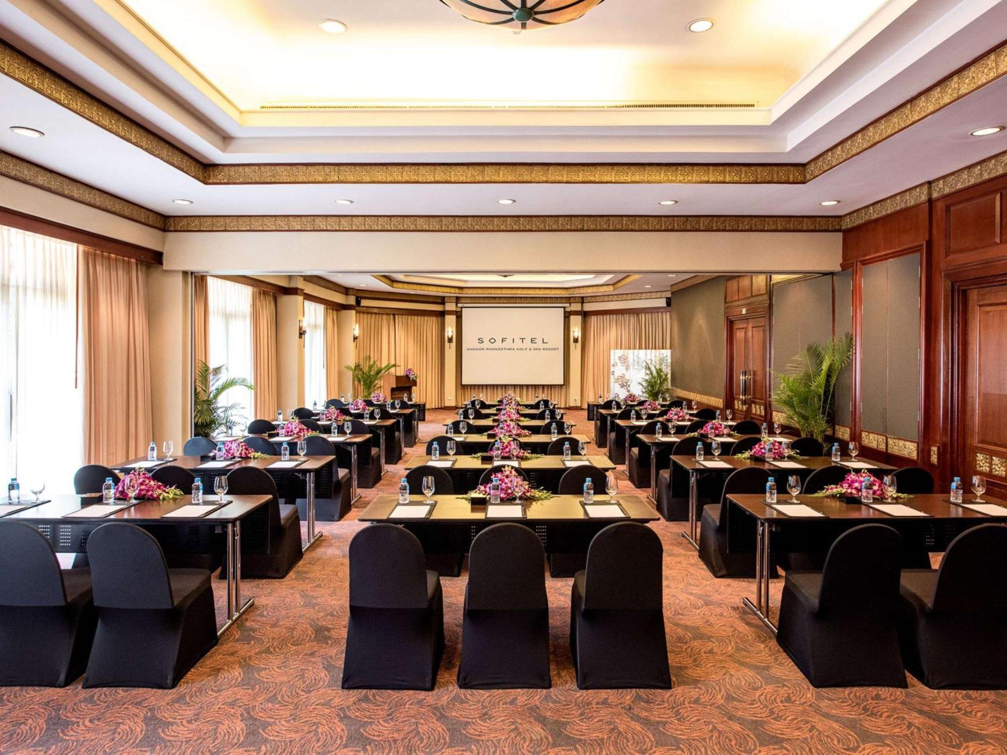 Sofitel Angkor Phokeethra Golf & Spa Resort Siem Reap Esterno foto