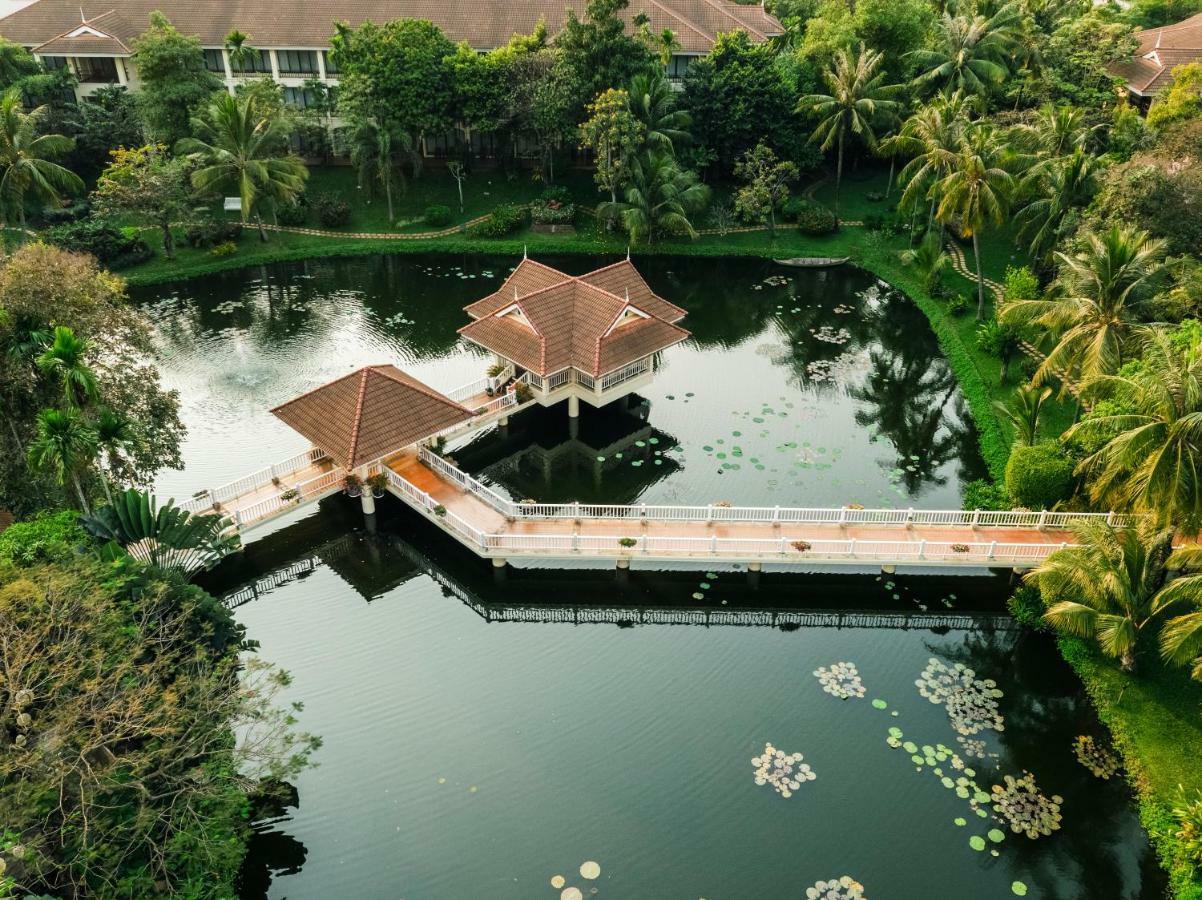 Sofitel Angkor Phokeethra Golf & Spa Resort Siem Reap Esterno foto