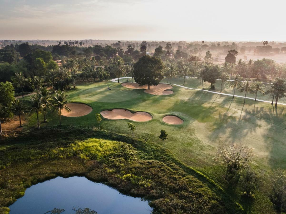 Sofitel Angkor Phokeethra Golf & Spa Resort Siem Reap Esterno foto